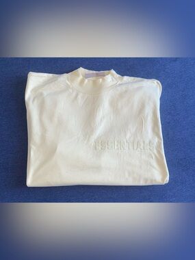Men’s ESSENTIALS Embossed Logo Crewneck - Ivory